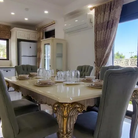 Villa Coast B Goeynuek Canyon With Pool And Sea View Kemer
